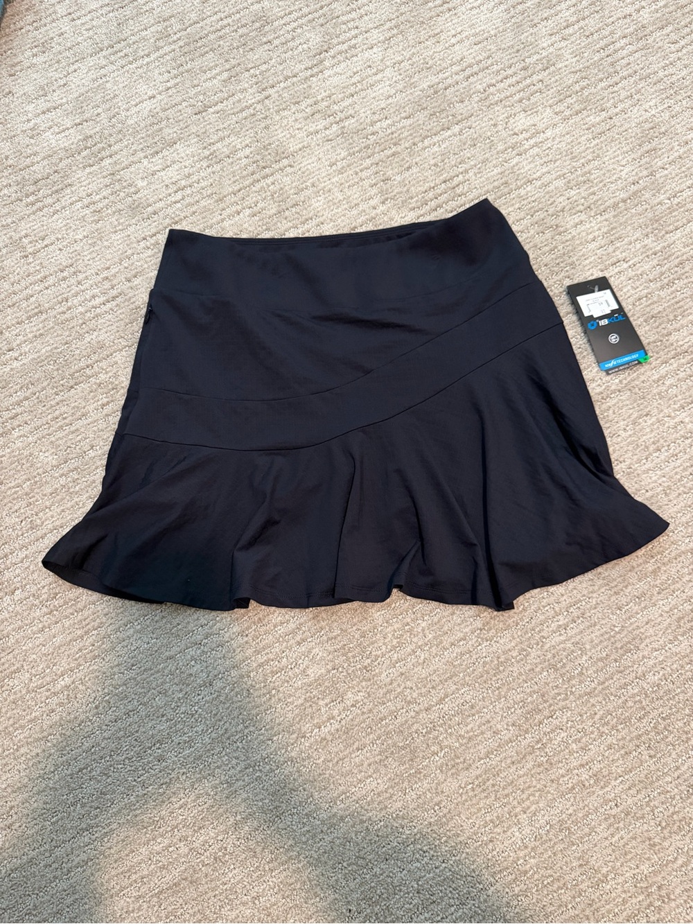 IBKUL Black Ruffle Hem Golf/Tennis Skort